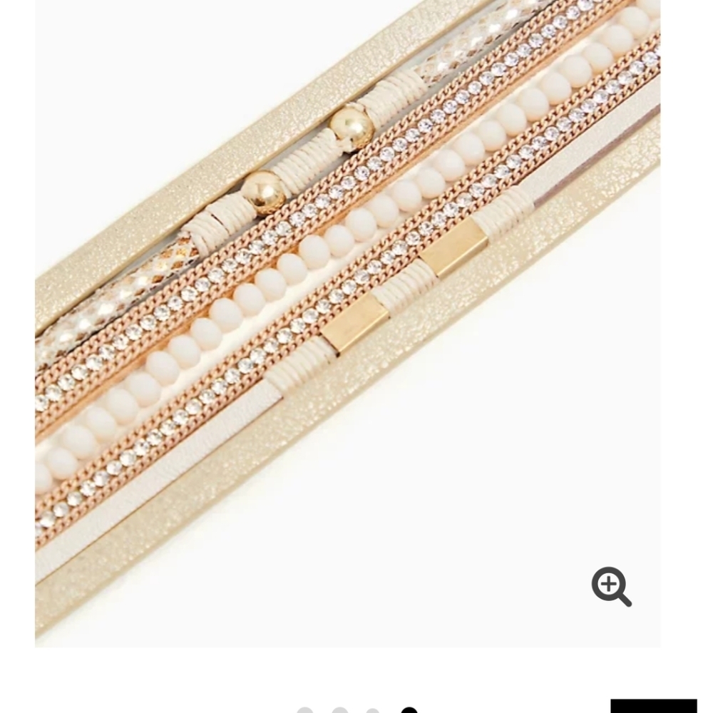 🆕GOLD-TONE MAGNETIC BRACELET - Picture 2 of 4